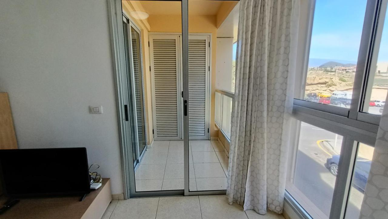 El Medano, Nice Apartment Near The Beach. Ngoại thất bức ảnh